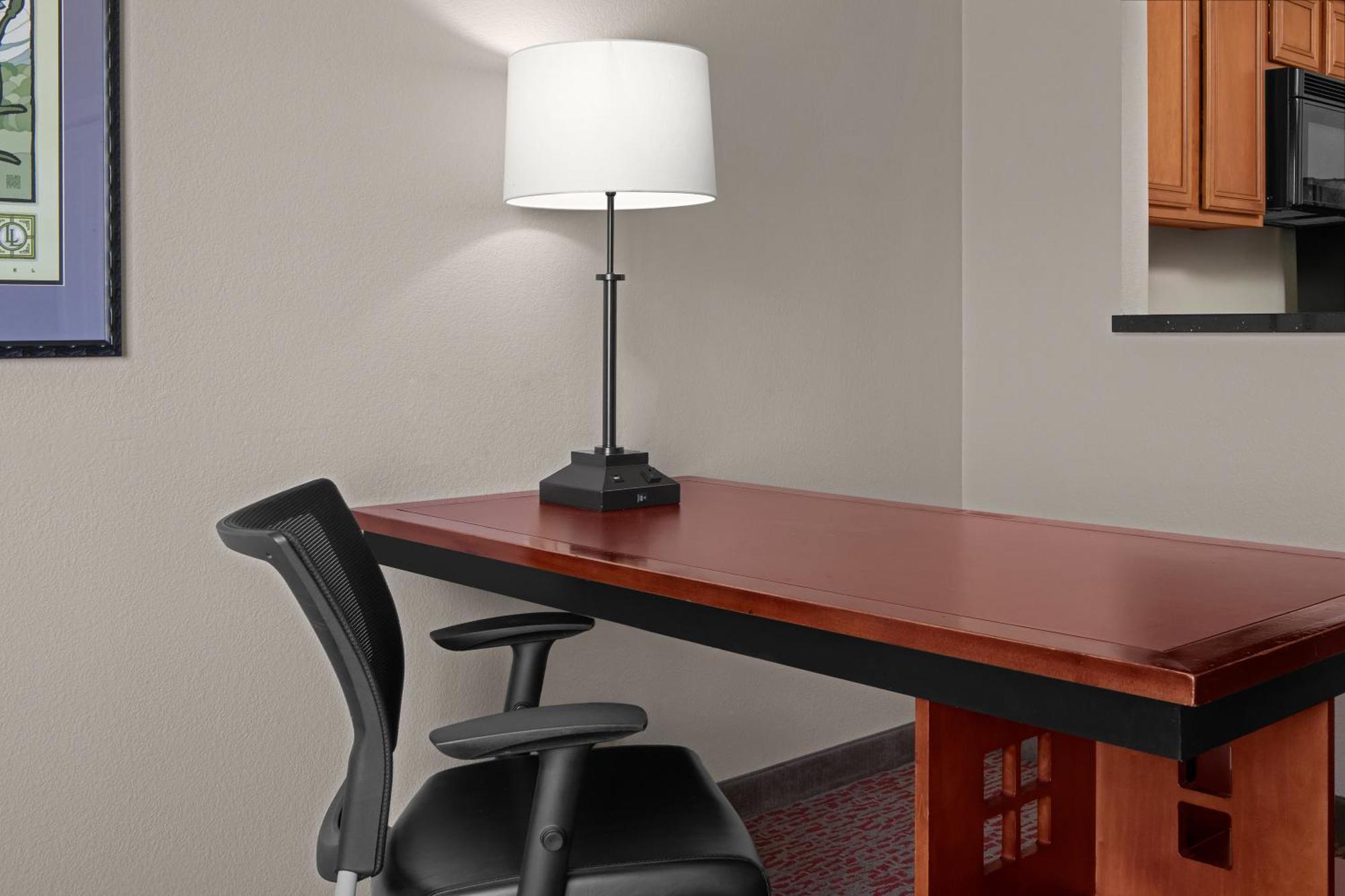 Hotel Larkspur Landing Extended 3*